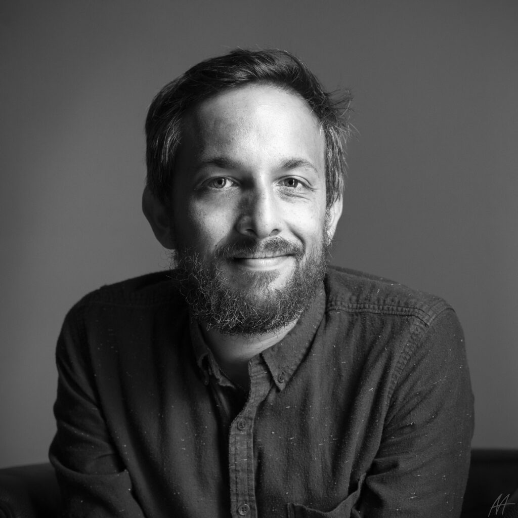 nik-williams Image of Nik Williams